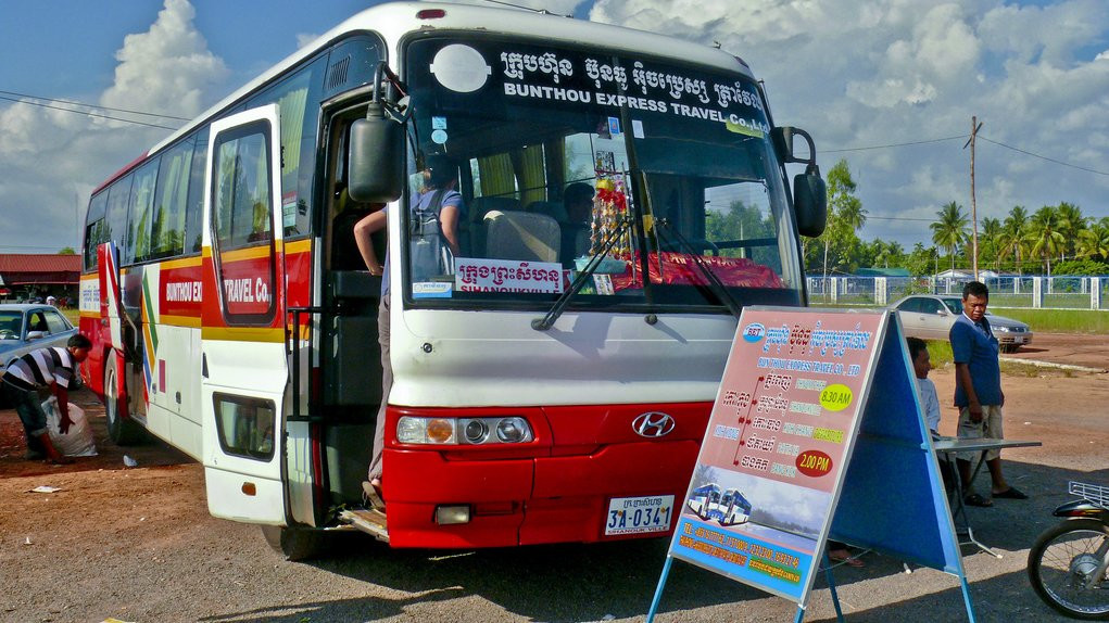 Автобус в Сиануквиль – фотографии Камбоджи