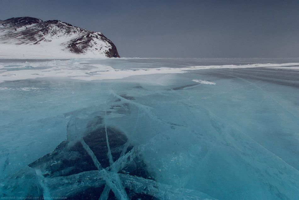 Озеро Байкал в зимние месяцы – фотографии России