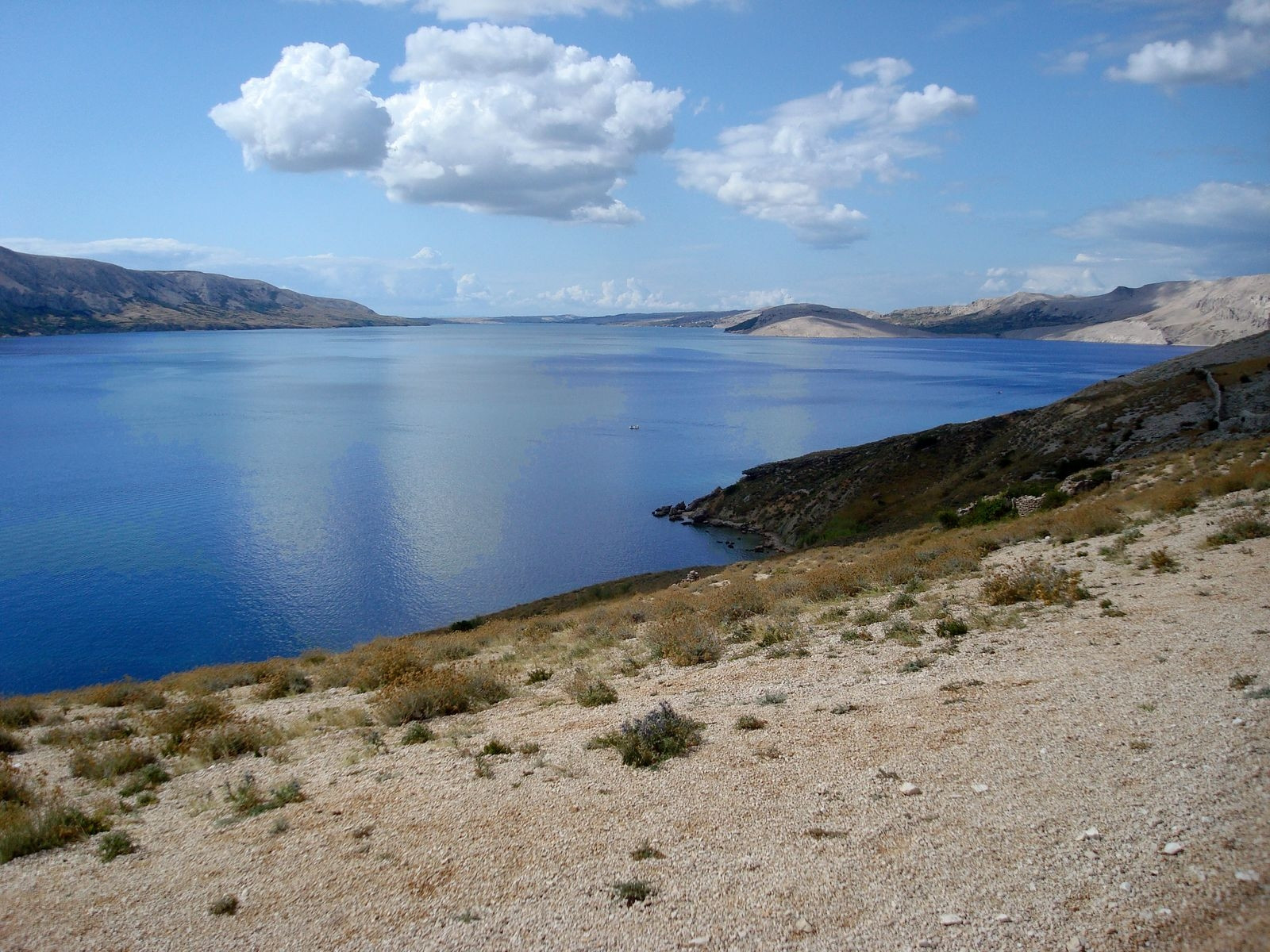 Берега на острове Паг, Хорватия. Фото 21 – фотографии Хорватии
