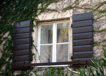 Дома в Святой Стефан, Черногория. Фото 13 – фотографии Черногории