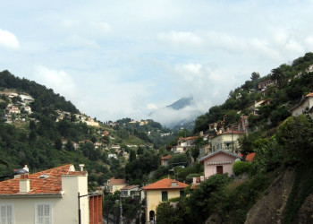 Транспорт в Ментоне, Франция. Фото 1 – фотографии Франции