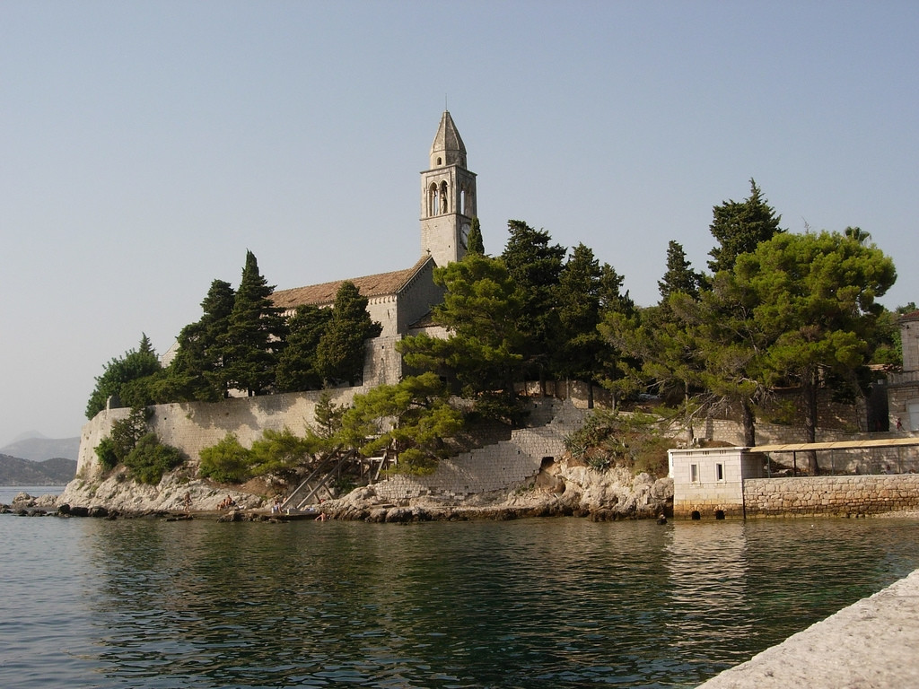 Набережная на острове Лопуд, Хорватия. Фото 1 – фотографии Хорватии