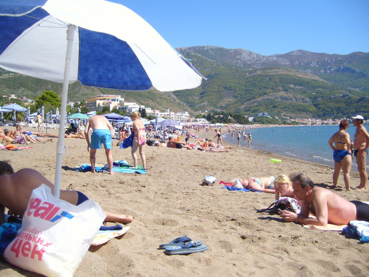 Люди в Бечичи, Черногория. Фото 3 – фотографии Черногории