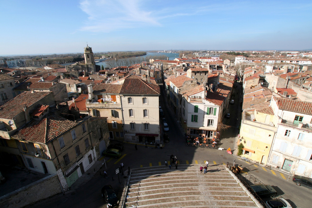 Арль – небольшой город на юге Франции. Фото 1 – фотографии Франции