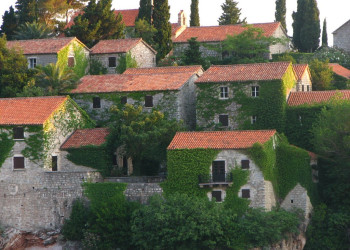 Дома в Святой Стефан, Черногория. Фото 38 – фотографии Черногории