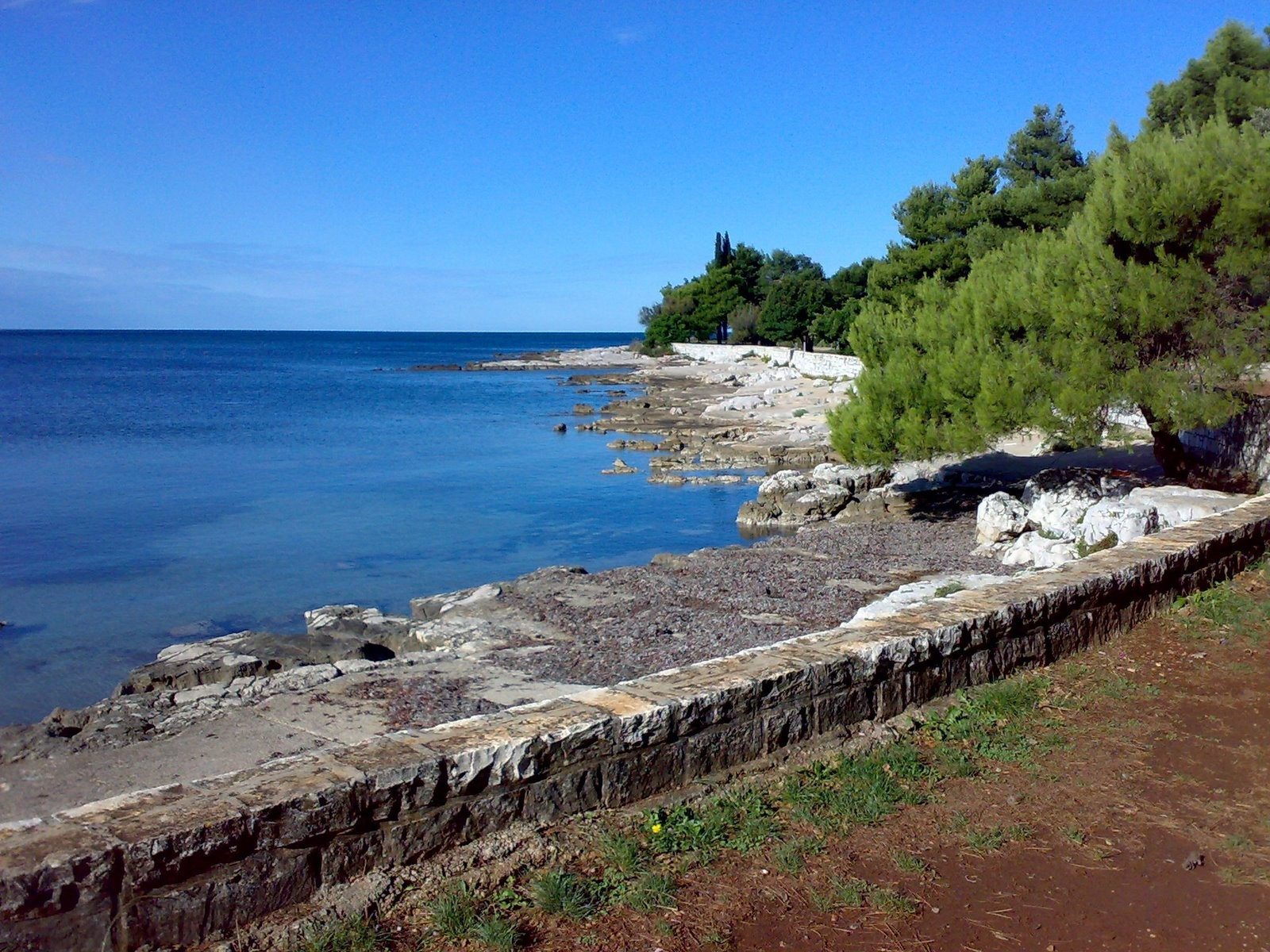 Берега в Умаге, Хорватия – фотографии Хорватии