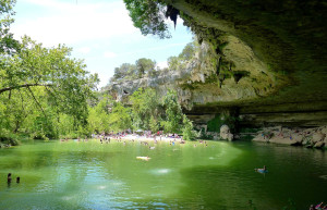 Подземное озеро Гамильтон Пул (Hamilton Pool) – фотографии США