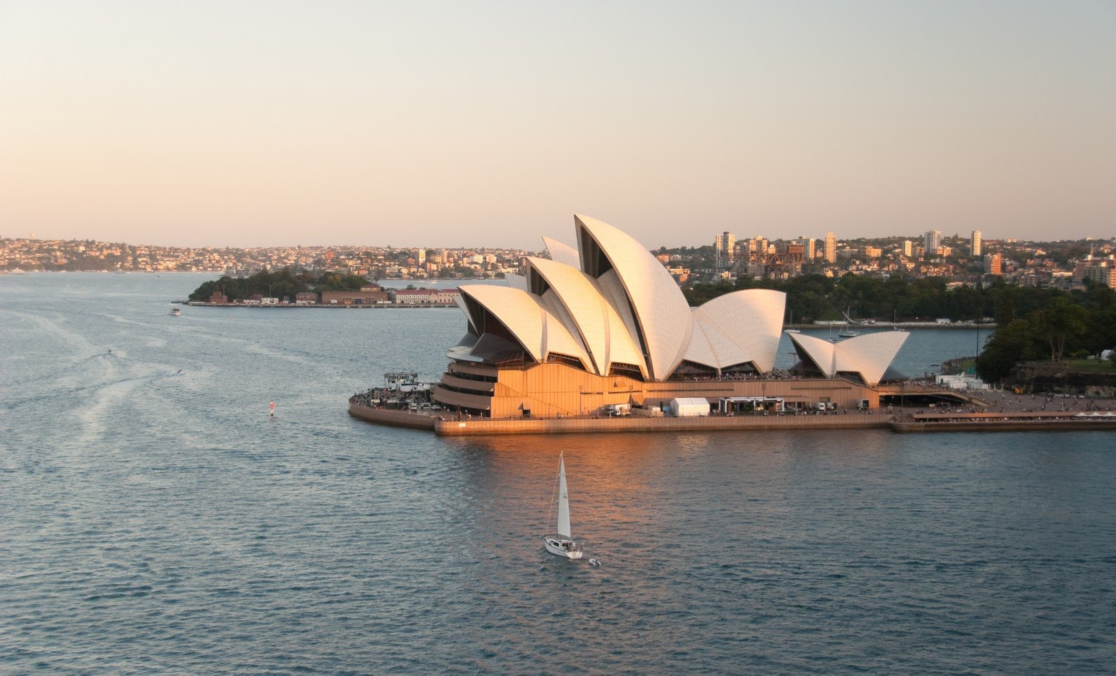 Оперный театр в Сиднеи, Австралия – фотографии Австралии
