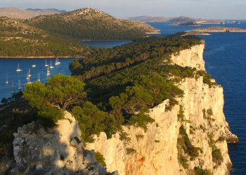 Панорамный вид в Телашчица, Хорватия – фотографии Хорватии