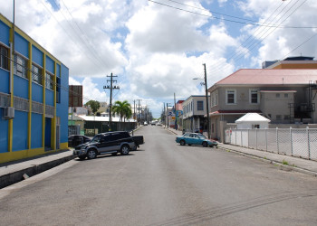 Улица на острове Антигуа. Фото 3 – фотографии Антигуа и Барбуды