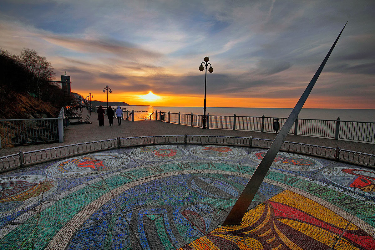 Солнечные часы, Светлогорск – фотографии России