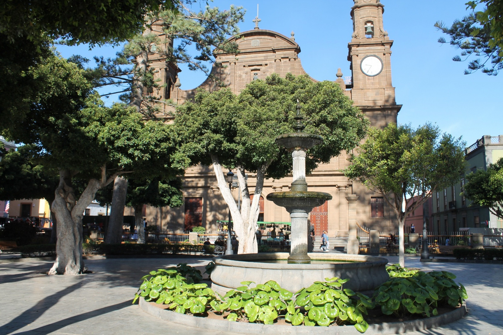 Церковь Сантьяго-де-лос-Кабальерос – фотографии Канарских островов