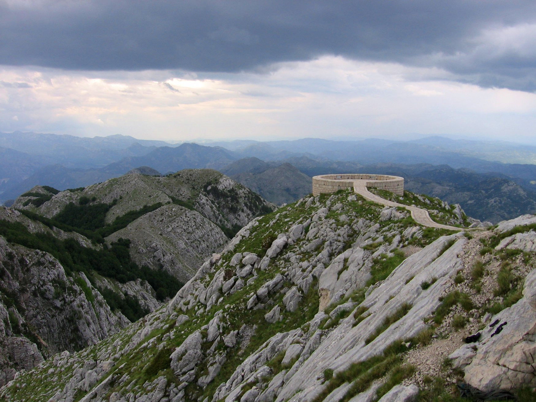 Горы в Ловчен, Черногория. Фото 25 – фотографии Черногории