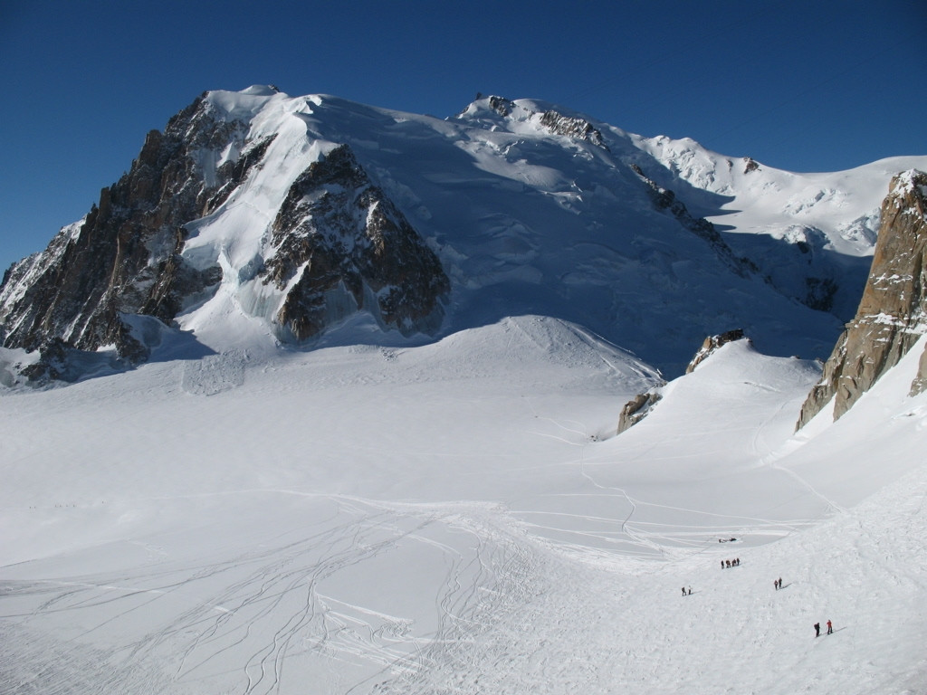 Горы в Ла-Валле Бланш, Франция – фотографии Франции
