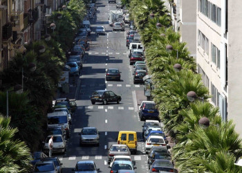 Транспорт в Перпиньяне, Франция – фотографии Франции