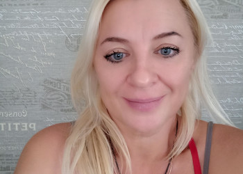 ,& – фотографии