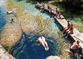 Колодец Иакова (Jacob's Well) в США, штат Техас - «Таинственный и страшно красивый» – фотографии США