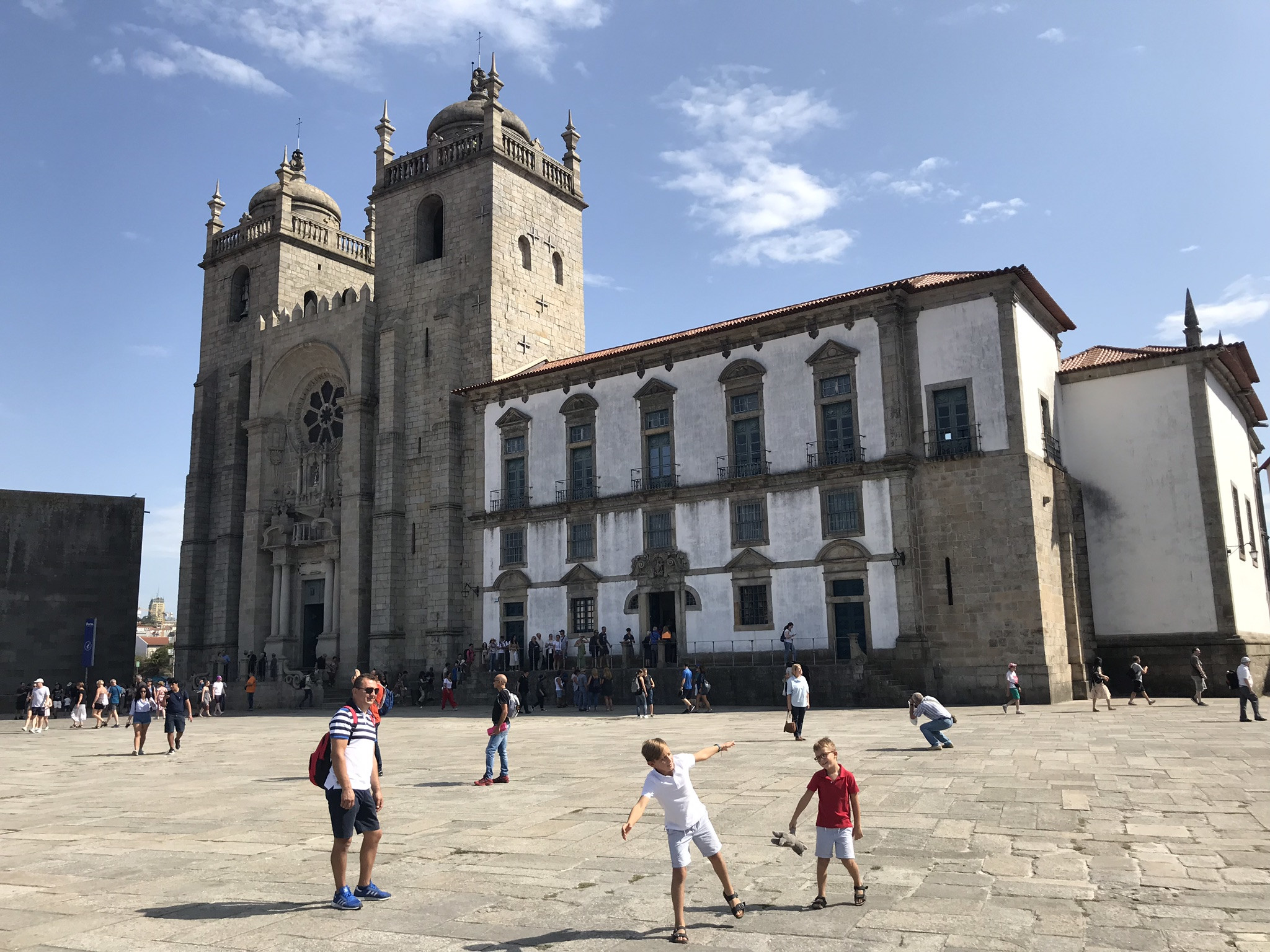 Кафедральный собор Порту – фотографии Португалии