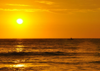 Закат в Сорритос – фотографии Перу