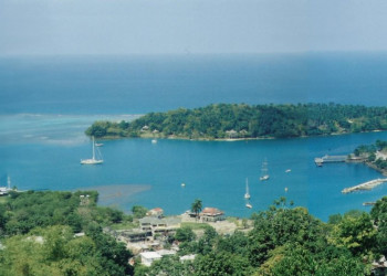 Панорамный вид в Порт Антонио, Ямайка – фотографии Ямайки