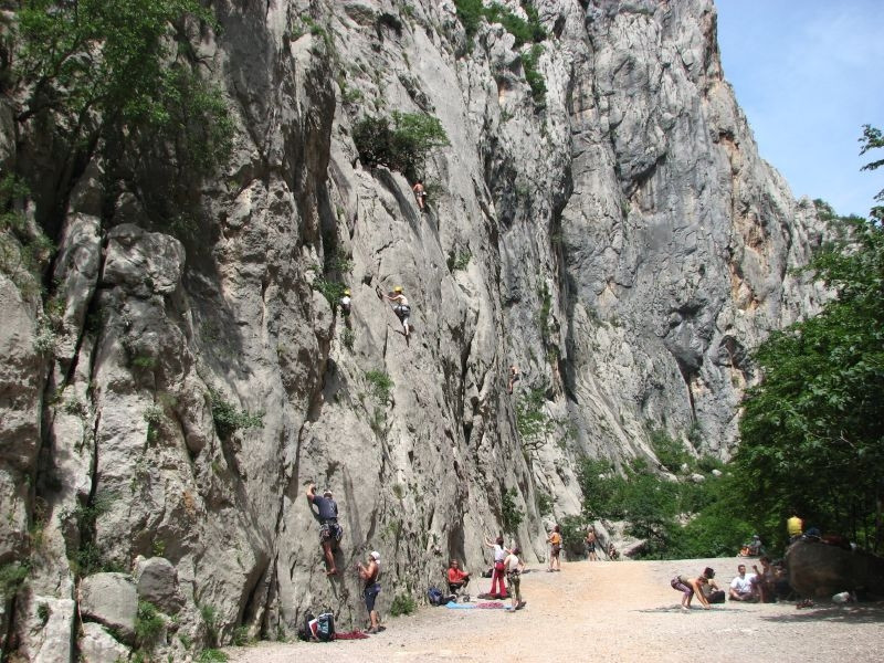 Альпинисты в Пакленица, Хорватия. Фото 7 – фотографии Хорватии