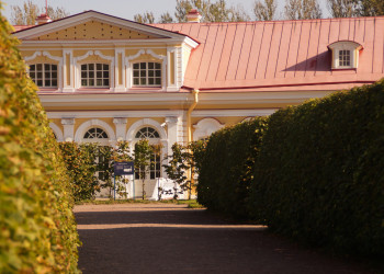 Дворцово-парковый ансамбль Ораниенбаум, Ломоносов. Фото 1 – фотографии России