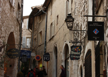 Дома в Сен Поль де Ванс, Франция. Фото 6 – фотографии Франции