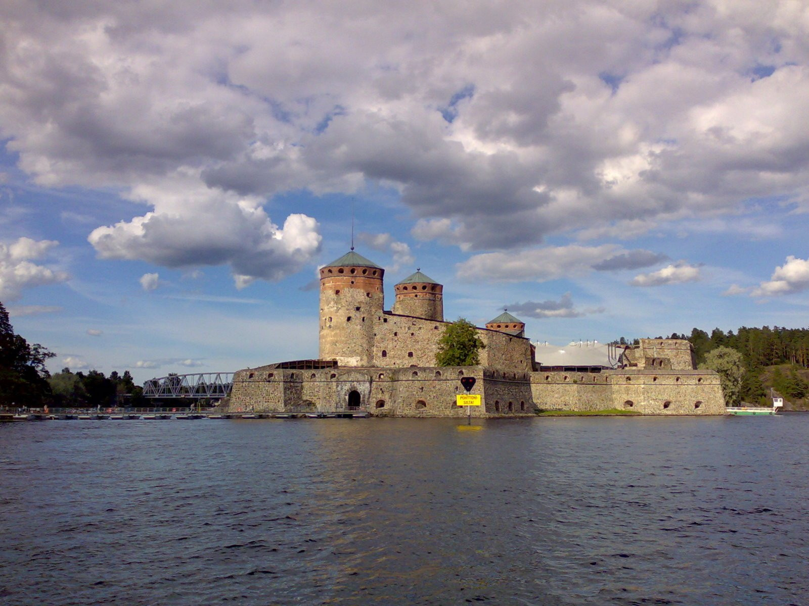 Крепость Олавинлинна – фотографии Финляндии