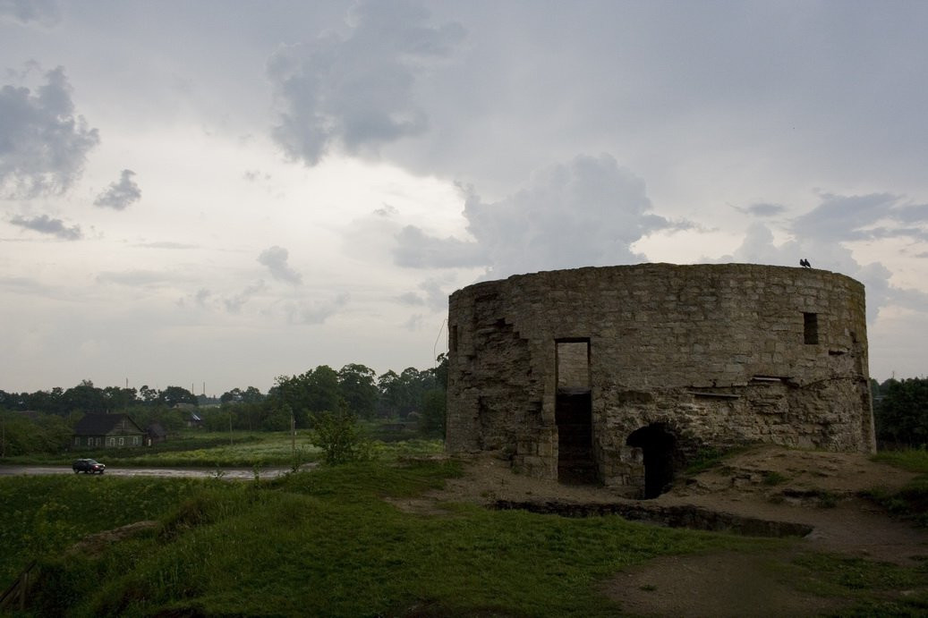 Развалины в Копорье, Россия. Фото 16 – фотографии России