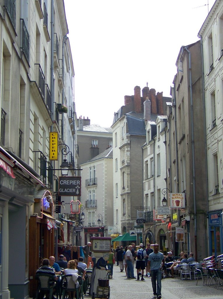 Кафе в Нант, Франция. Фото 7 – фотографии Франции