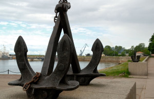 Памятник в Кронштадте, Россия. Фото 2 – фотографии России