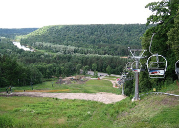 Канатная дорога в Сигулде – фотографии Латвии