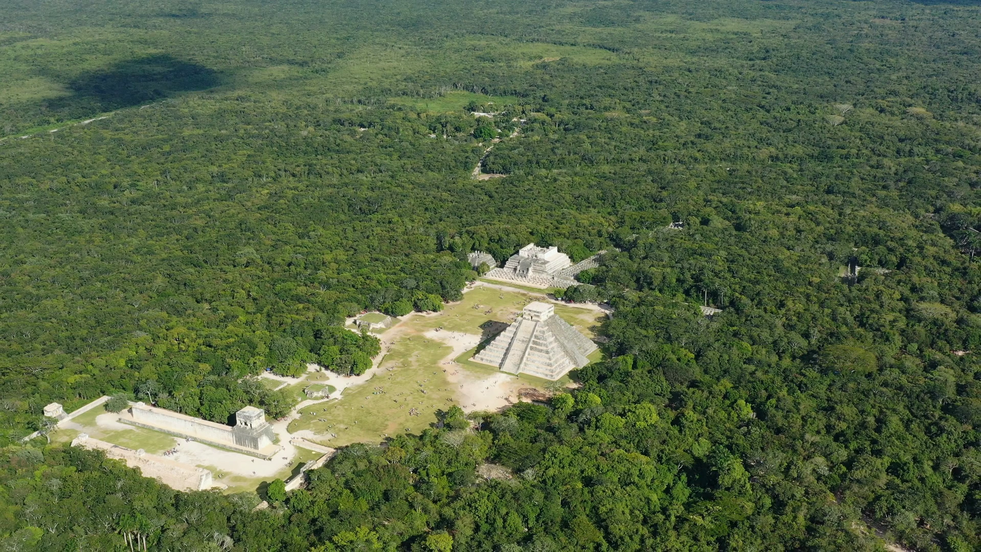 Древний город Чичен-Ица (Chichen Itza), полуостров Юкатан, Мексика – фотографии Мексики