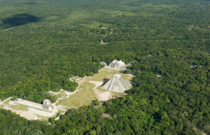 Древний город Чичен-Ица (Chichen Itza), полуостров Юкатан, Мексика – фотографии Мексики