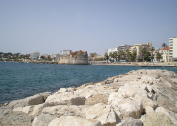 Пляж в Тулоне, Франция. Фото 18 – фотографии Франции