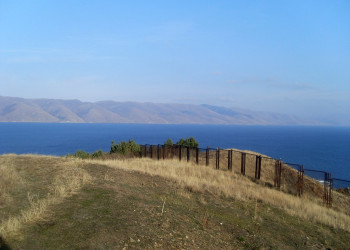 Озеро Севан, Армения. Фото 11 – фотографии Армении