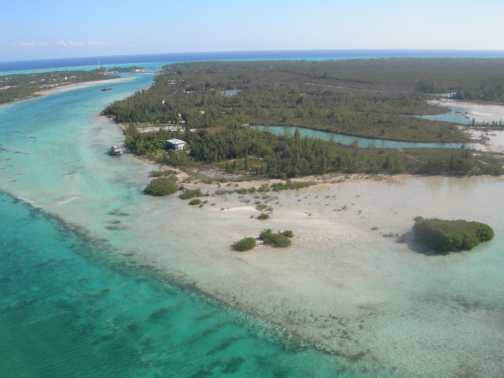 Панорамный вид на остров Андрос, Багамские острова – фотографии Багамских островов