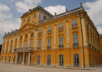 Дворец Эстерхази (Esterházy-kastély) – фотографии Венгрии