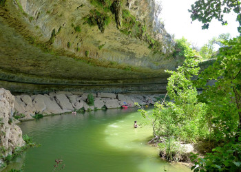 Подземное озеро Гамильтон Пул (Hamilton Pool) – фотографии США