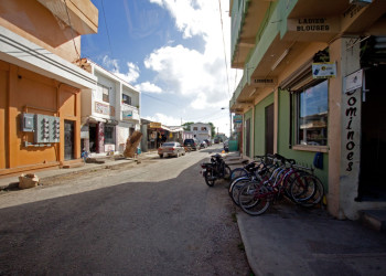 Улицы в городе Белиз – фотографии Белиза