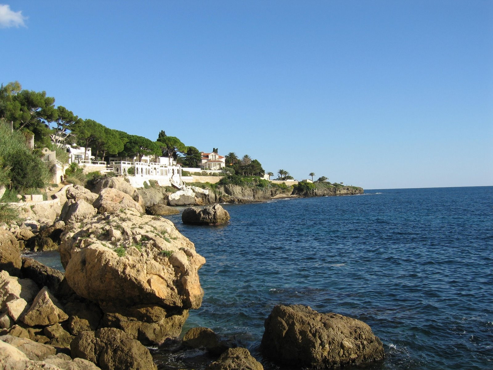 Море в Кап-д'Ай, Франция. Фото 11 – фотографии Франции