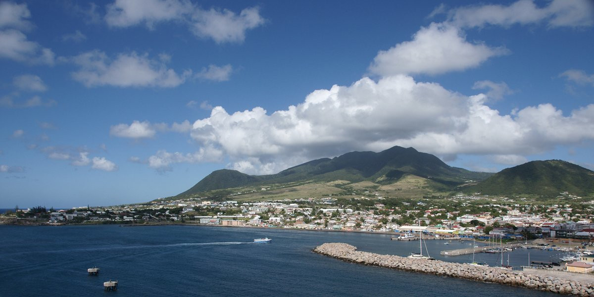 Побережье острова Сен Китс, острова Сент-Китс и Невис – фотографии Сент-Китс и Невис