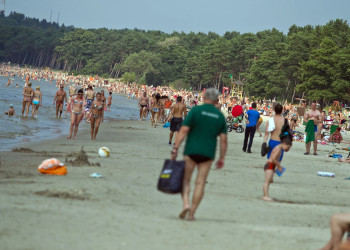 Популярный пляж Пирита, Таллин, Эстония – фотографии Эстонии