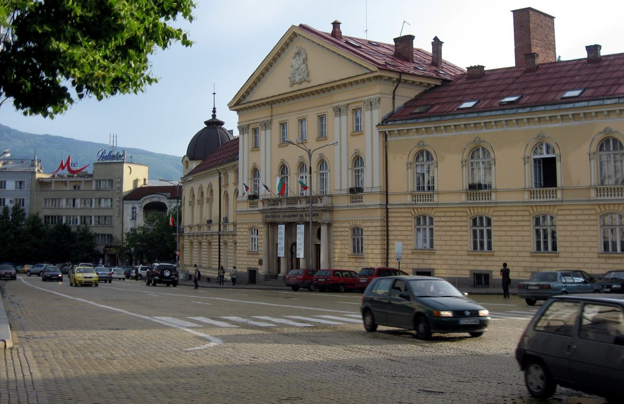 Улица в Софии, Болгария. Фото 15 – фотографии Болгарии