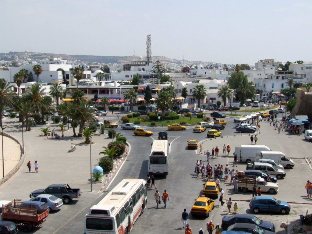 Улица в Северном Тунисе. Фото 16 – фотографии Туниса