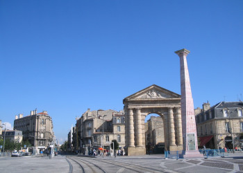 Достопримечательность в Бордо, Франция. Фото 1 – фотографии Франции