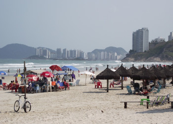 Пляж Энсеада в Гуаруже – фотографии Бразилии