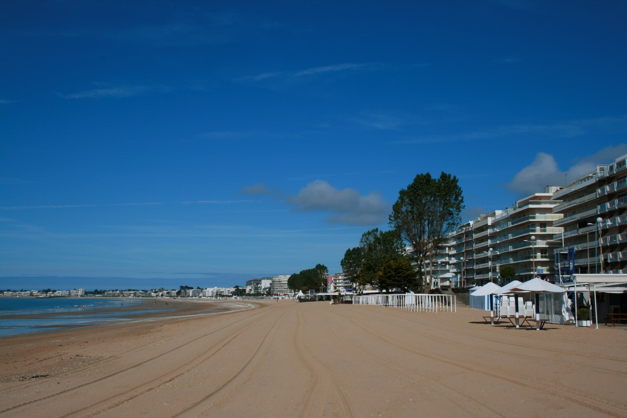 Пляж в Ля-Боль, Франция – фотографии Франции