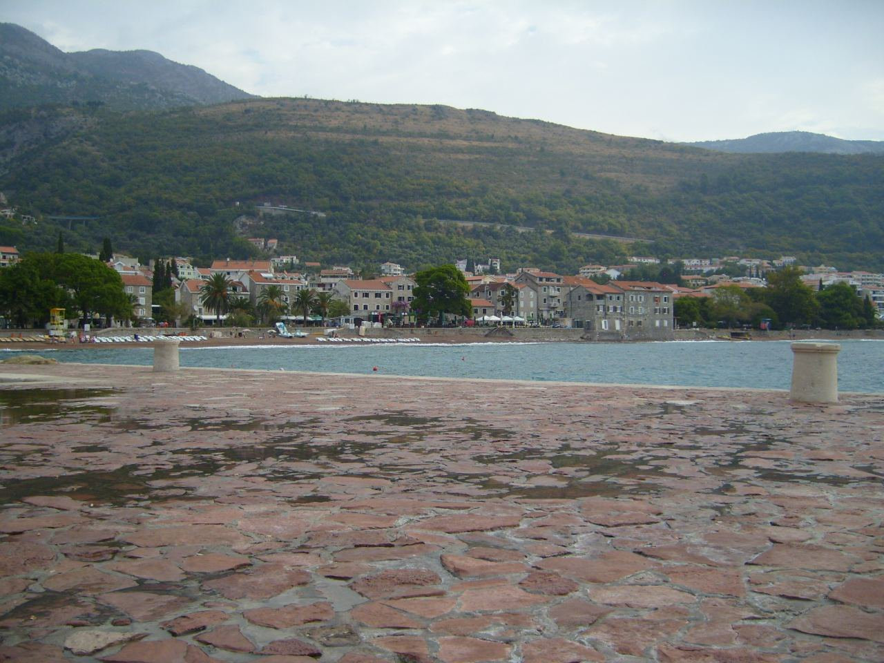 Набережная в Петровац, Черногория. Фото 17 – фотографии Черногории