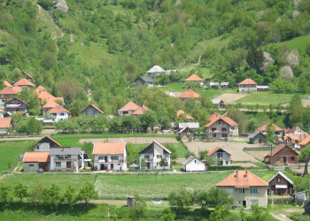 Дома в Плав, Черногория. Фото 6 – фотографии Черногории